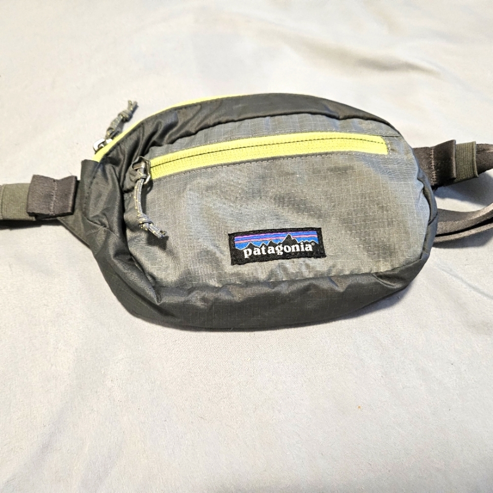 Patagonia Ultralight Black Hole Mini Hip Pack